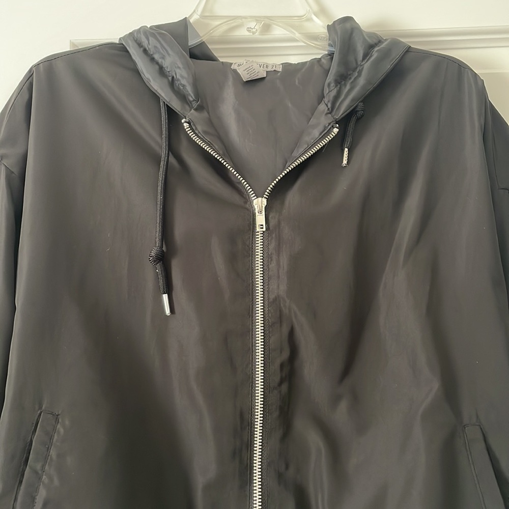 Wind Breaker Jacket - Picture 2 of 5